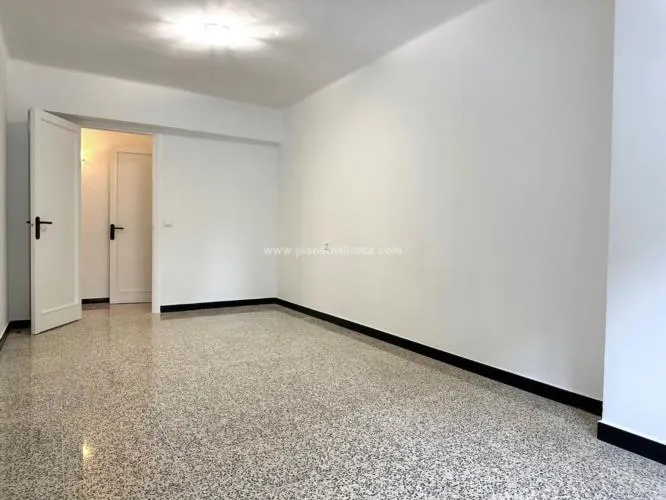 Apartment in Palma de Mallorca, Marques de Fontsanta Area — photo 8