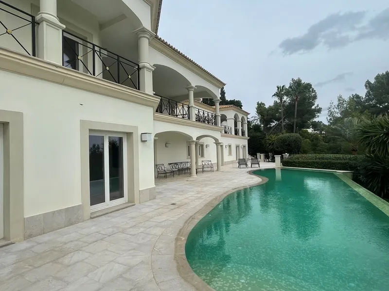 Luxury villa in Son Vida, 6 bedrooms, 6 bathrooms, unobstructed views of the bay of Palma — photo 1
