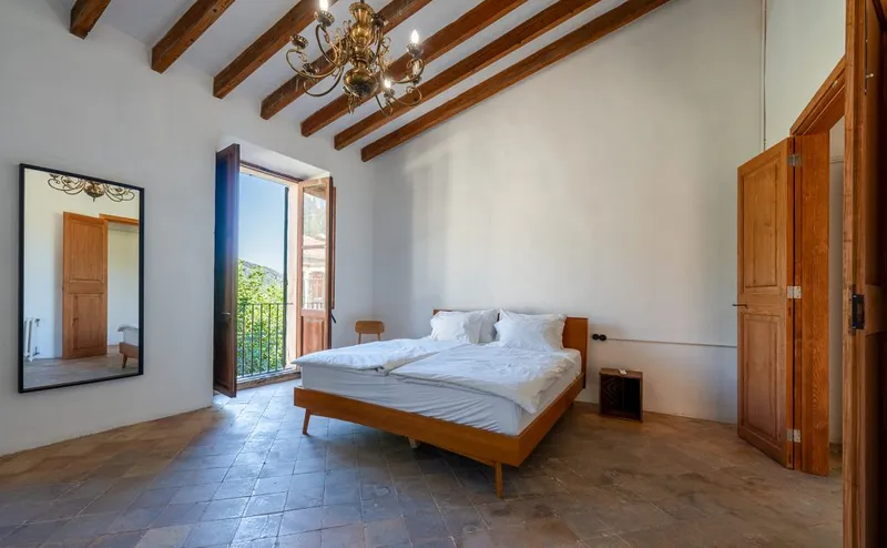Impressive manor house with pool in Sóller — photo 12