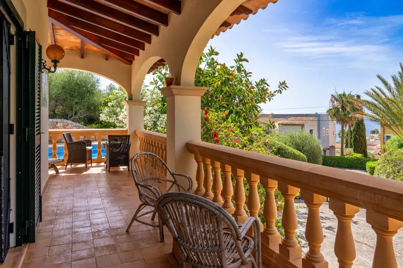 170m² villa with 3 bedrooms, garage, sea views and pool for sale — photo 5