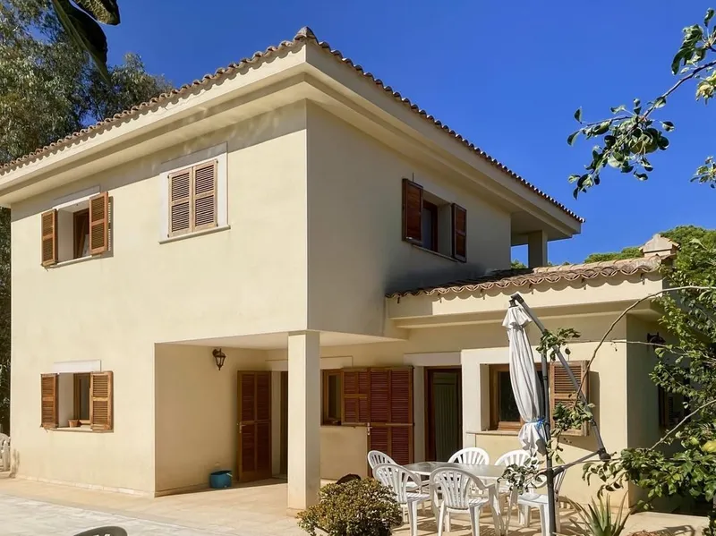 Luxury home in Alcúdia, Province of Balearic Islands — photo 1