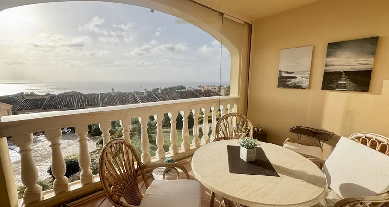 Mediterranean apartment in Tolleric in a very well-kept complex — photo 6