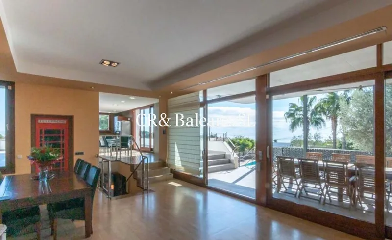 Modern sea view villa with pool — photo 4