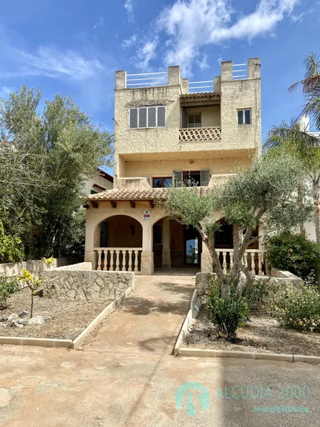 Chalet — photo 1
