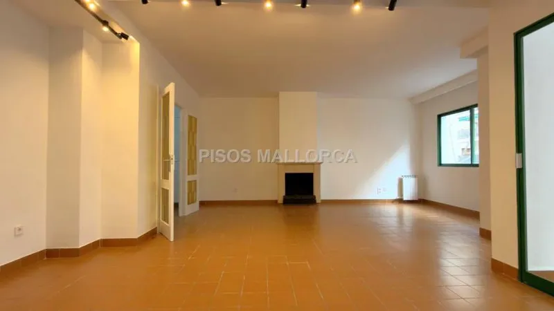 Spacious and bright apartment in Bons Aires — photo 3