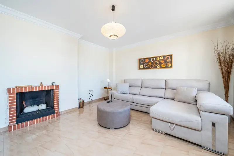 We present this bright third floor without elevator located in one of the most demanded areas of the east coast of Mallorca: Cala Millor. — photo 7