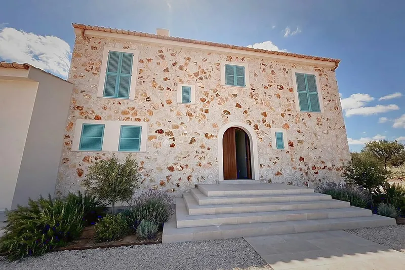New Build Design Finca in Ses Salines - Relaxed Luxury and Clear Architecture — photo 4