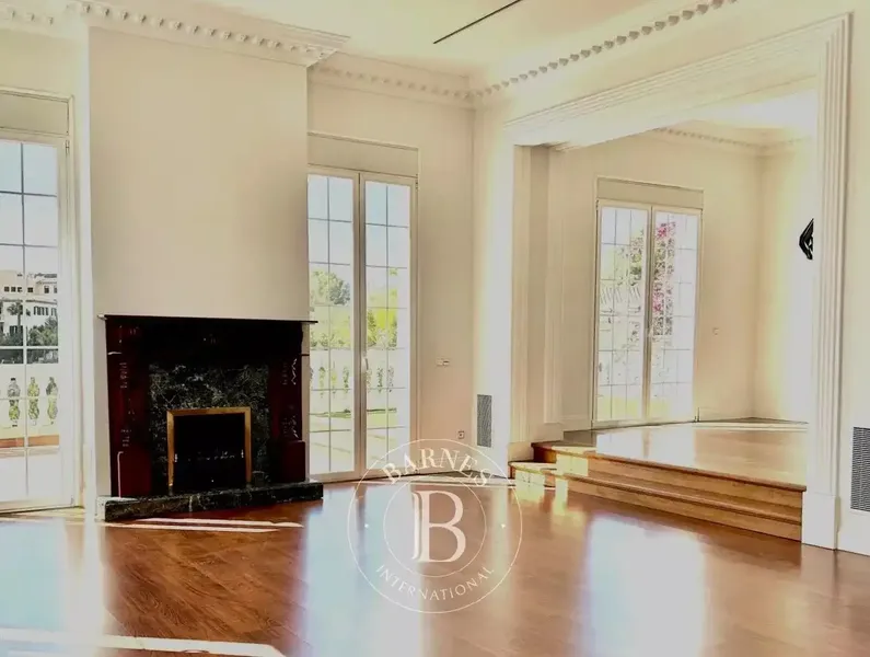 Spacious villa in Castillo de Bendinat with 561 m² of contemporary living — photo 3