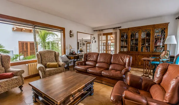 Finca with views over the port and holiday rental licence in Andratx — photo 6