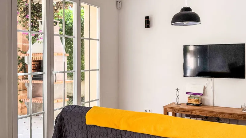 Exclusive | Modern terraced house with ETV license, pool and near the beach — photo 10