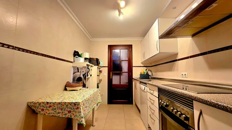 Well-maintained apartment with 3 bedrooms — photo 12