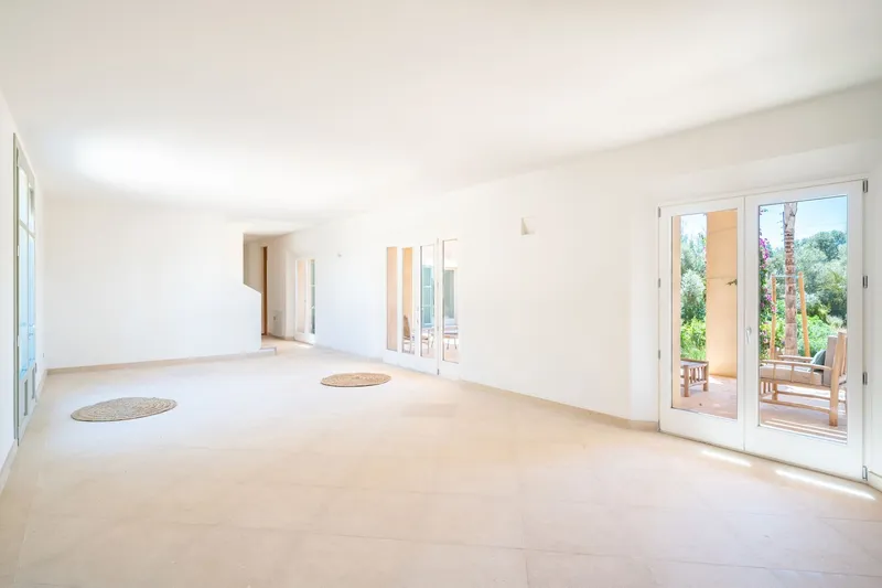 Elegant new-build country finca with large guest house near Es Trenc — photo 7