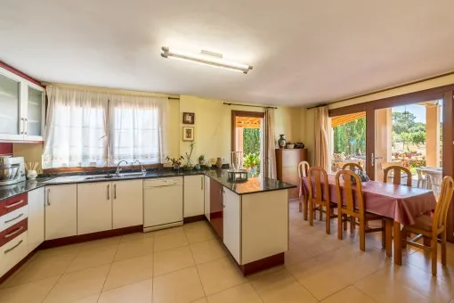 Algaida, impressive finca with large plot and agricultural possibilities — photo 5