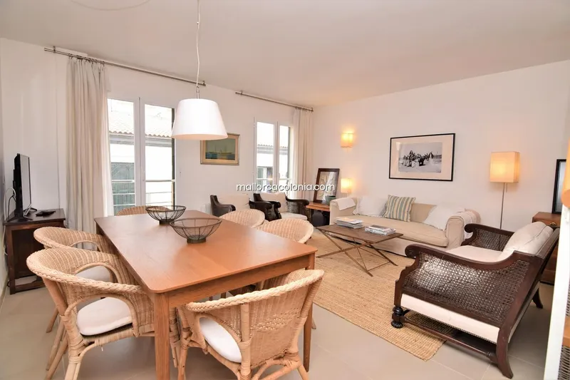 Apartment in Colònia de Sant Pere — photo 1