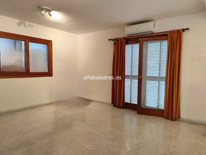 Chalet adosado con garaje — photo 2