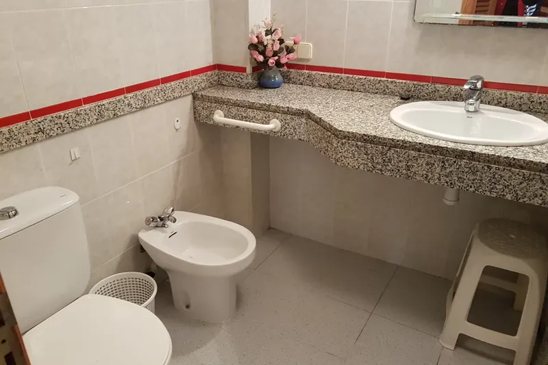 Apartment in Sillot with lift — photo 6