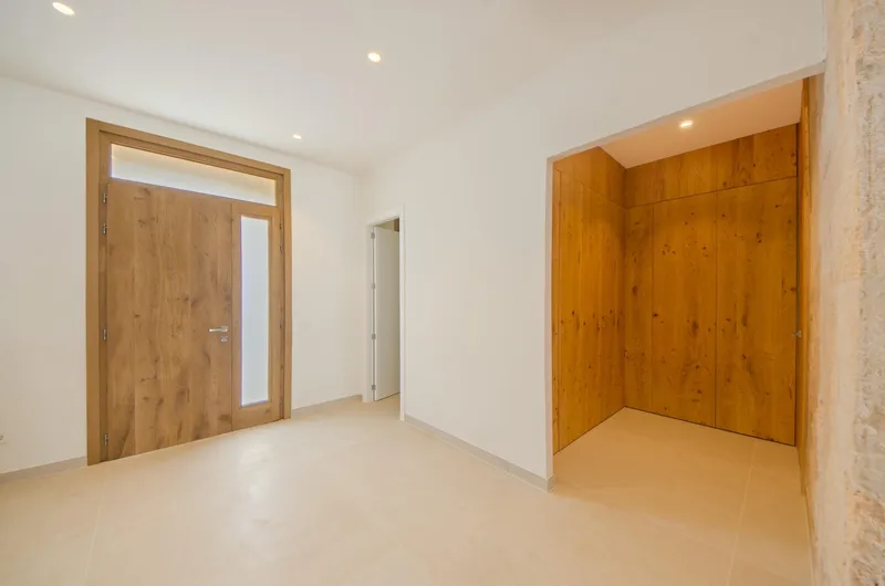 Townhouse — photo 2