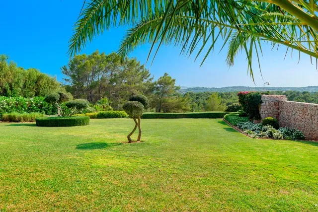 Luxury finca with immaculate gardens for sale near Artà, Mallorca — photo 11