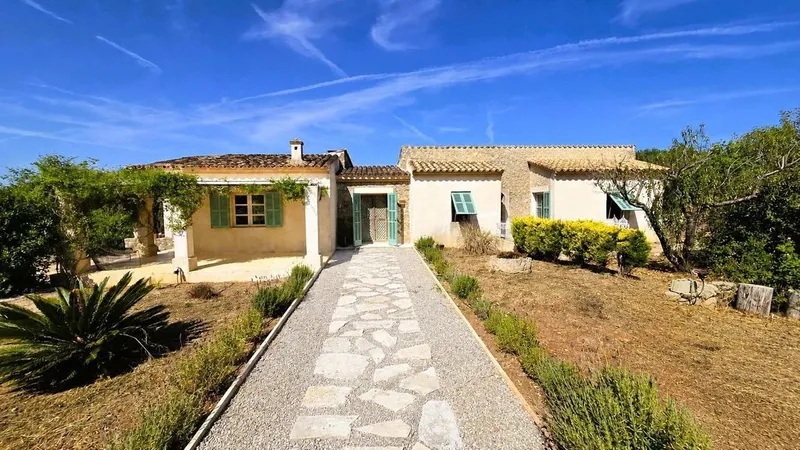 Rural or Farmhouse in Cala Ratjada, Province of Balearic Islands — photo 1
