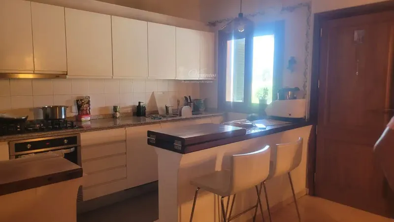 Vivancos Inmobiliaria presents for rent this exclusive chalet with private pool, 12 horse stables and a 7,000 m² estate, ideal — photo 7