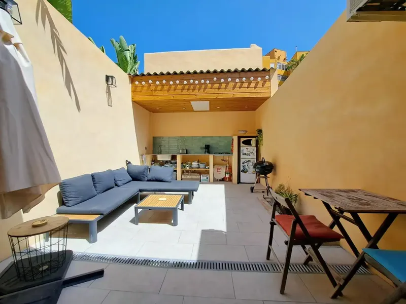 **PRECIOSA PLANTA BAJA CON TERRAZA, UNICA EN EL BARRIO DE SON ESPANYOLET RESTAURADA Y REFORMADA A ESTRENAR** — photo 2