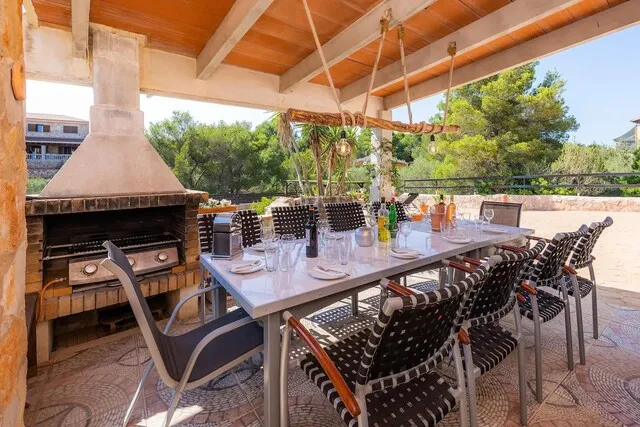 Ready to move in villa with holiday rental license for sale in Cala Figuera, Mallorca — photo 7