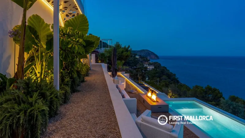 Villa for sale in Canyamel, Capdepera, Mallorca — photo 2