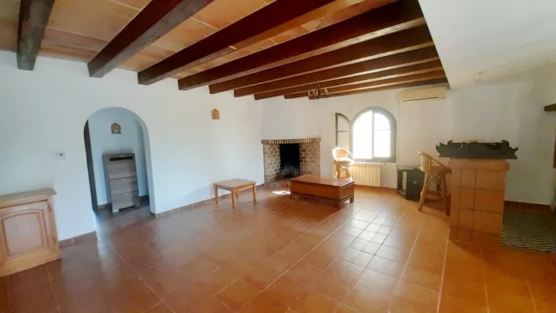 Charming ground-floor finca with pool. Heating and plot near Es Llombards - Santanyi-F 95 — photo 12