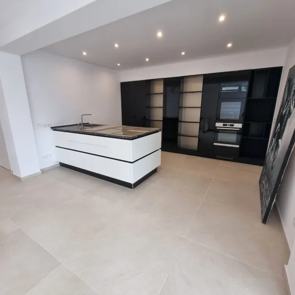 Modern villa for sale in Palmanova, southwest of Mallorca — photo 3