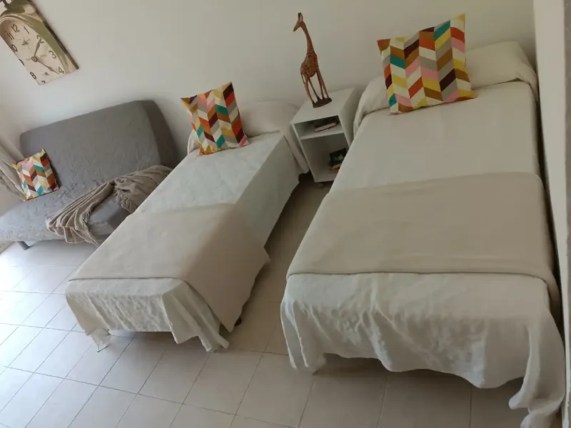 Studio for sale of 40m2 in the Siesta II building. Second floor. Alcudia. Mallorca. Community elements, elevator, reception, pool and — photo 4