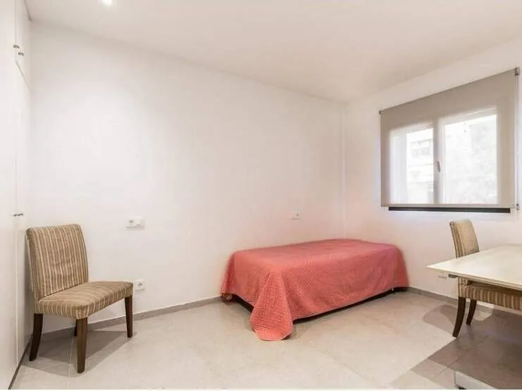 196m² Stadthaus mit 5 Zimmern, 2 Bädern und Garage zu kaufen — photo 7
