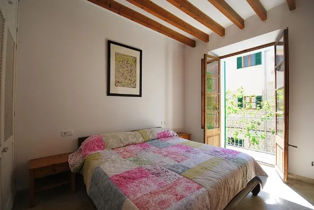 Charming apartment with terrace in Sóller — photo 9