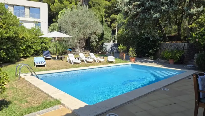 In a sunny and quiet environment in Port de Sóller, we present this magnificent house with garden, private pool and holiday rental license — photo 5