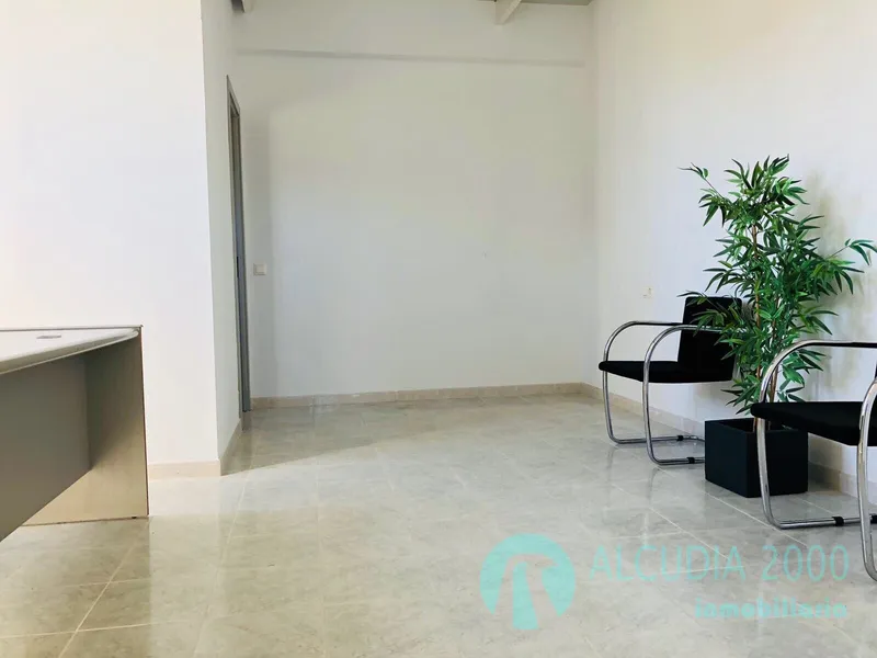 Office — photo 10