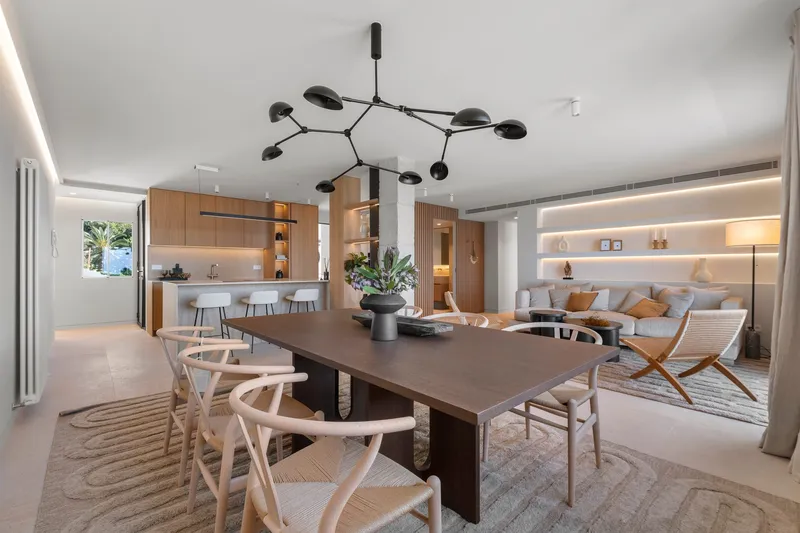 Impressive apartment with sea views and stunning sunsets in Cala Mayor — photo 7