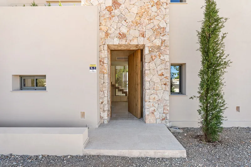 Modern new-build villa with pool and panoramic views in Colonia de Sant Pere — photo 12