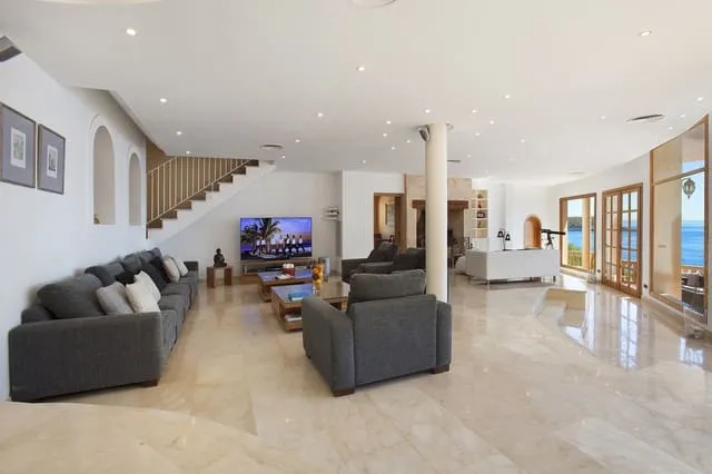 Villa for rent in Cala Vinyes / Cala Vinyas / Cala Viñas, Calvià, Mallorca — photo 3
