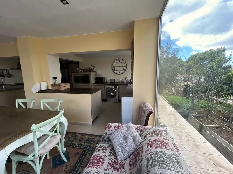Modern villa in El Toro on a 1,000 m² plot, with 50 m² pool, 25 m² garage, 208 m² living space and expansion possibility. — photo 7