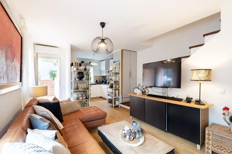 Semi-detached house with independent entrance in a quiet residential area of Cala Major — photo 2