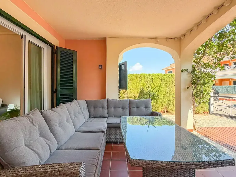 Ground floor flat with the charm of a house of your own in Cales de Mallorca — photo 5