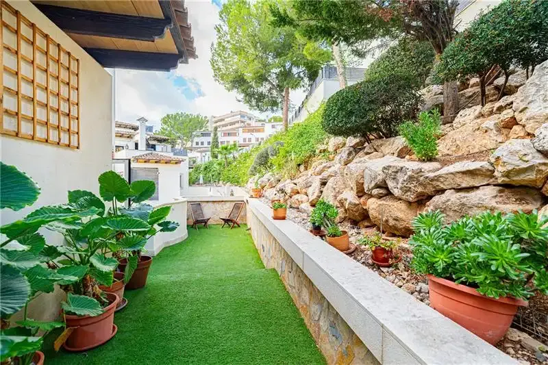 Piso con terrazas y vistas parciales al mar en residencial con piscina comunitaria, 172m² aprox. , 2 salones con un total de 72m2 aprox. , c — photo 9