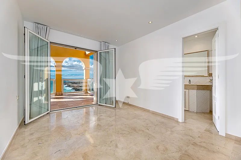 Nova Santa Ponsa I Penthouse in first sea line with harbor view — photo 7