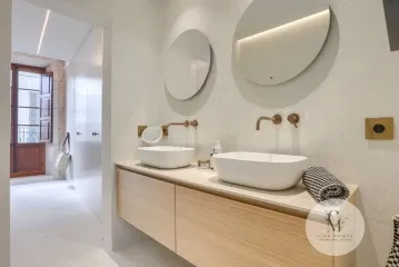 Townhouse with Indoor Pool and Contemporary Design in the Heart of Pollença — photo 12