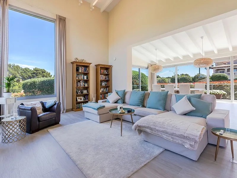 Modern Villa with Holiday Licence for sale in Santa Ponsa — photo 2