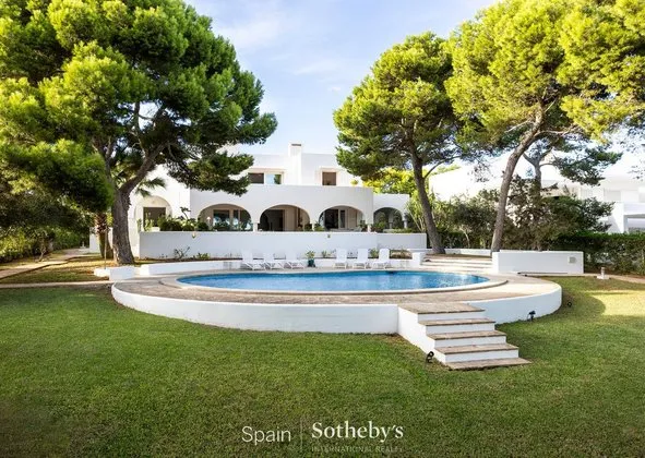 Detached house in Calle des Caló des Llamp, Cala d'Or, Santanyí — photo 2