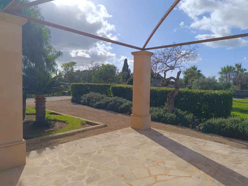 Large elegant finca with 5 rooms near Santanyi — photo 7