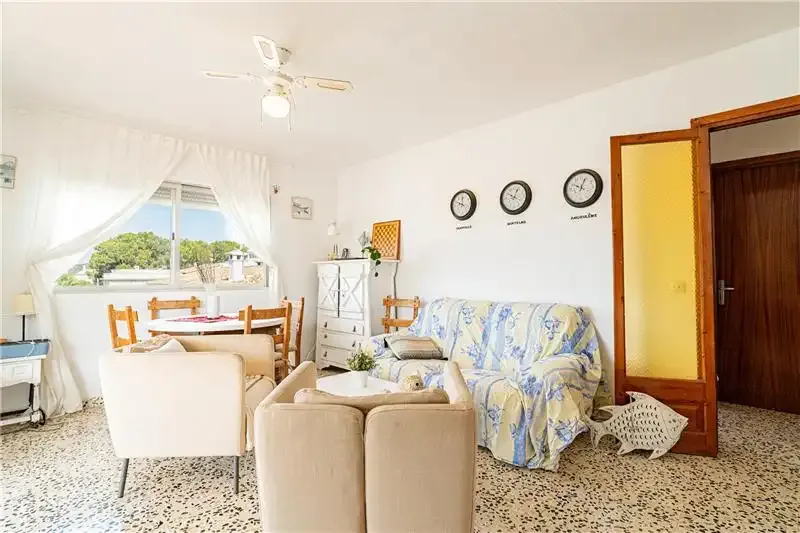 Penthouse with terraces and panoramic views, approx. 125 m², living-dining room, separate furnished and equipped kitchen, laundry room, 5 bedrooms — photo 4