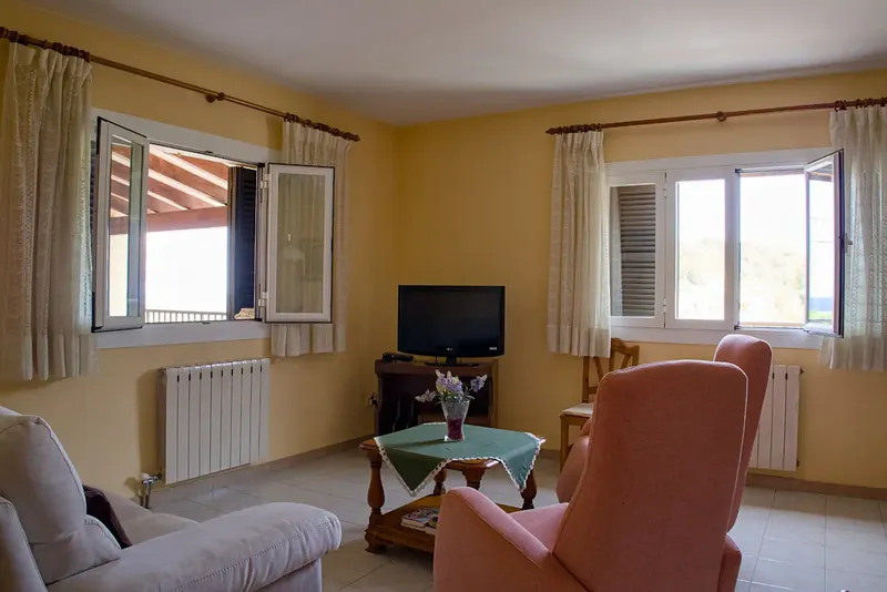 Bright semi-detached chalet in Son Servera — photo 5