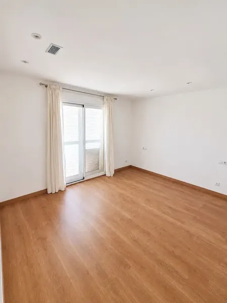 Beautiful 112 m² flat in Binissalem, located in a very quiet and pleasant area, with very easy parking and exceptional and — photo 2