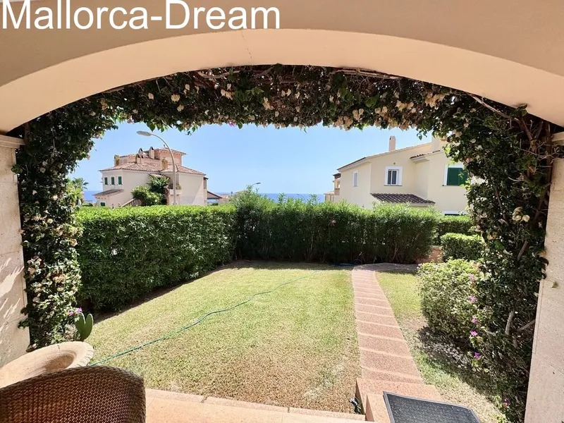 Porto Cristo Novo: A fantastic ground-floor apartment with sea views and a communal pool — photo 3